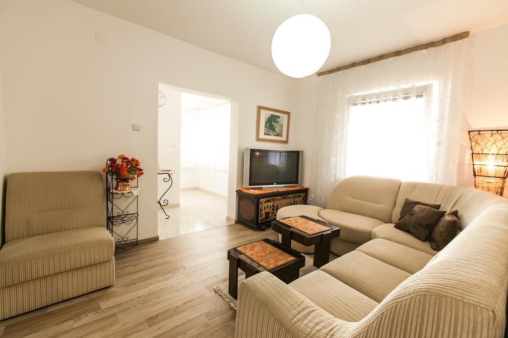 Villa Maria Krk Town Extérieur photo