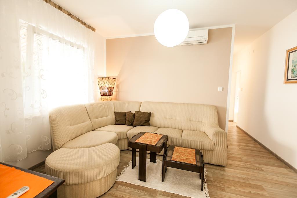 Villa Maria Krk Town Chambre photo