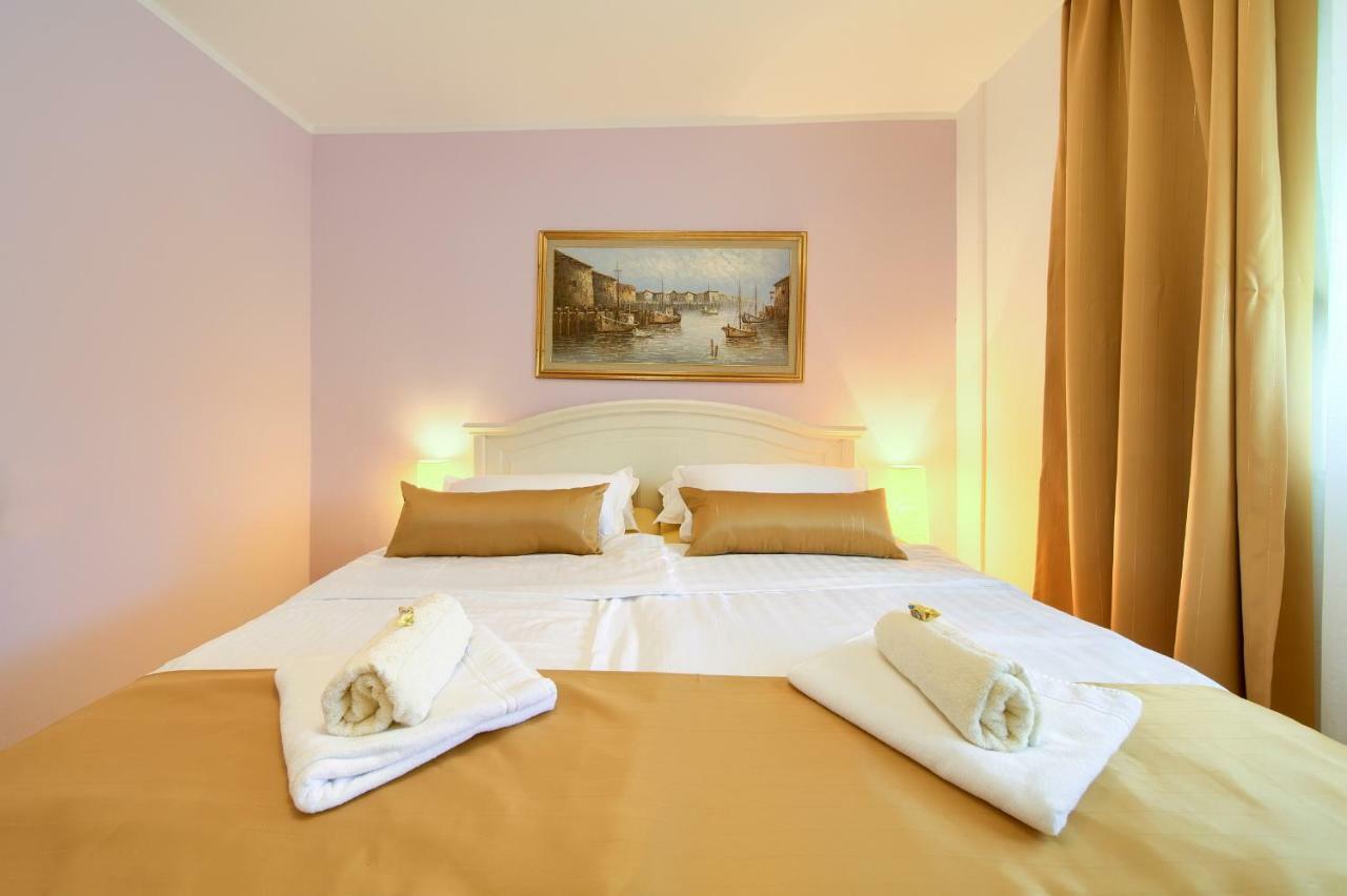 Villa Maria Krk Town Extérieur photo