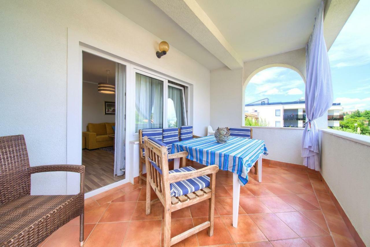 Villa Maria Krk Town Extérieur photo